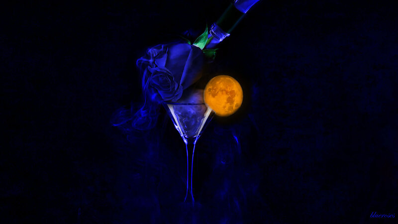 Martini Glass with Rose