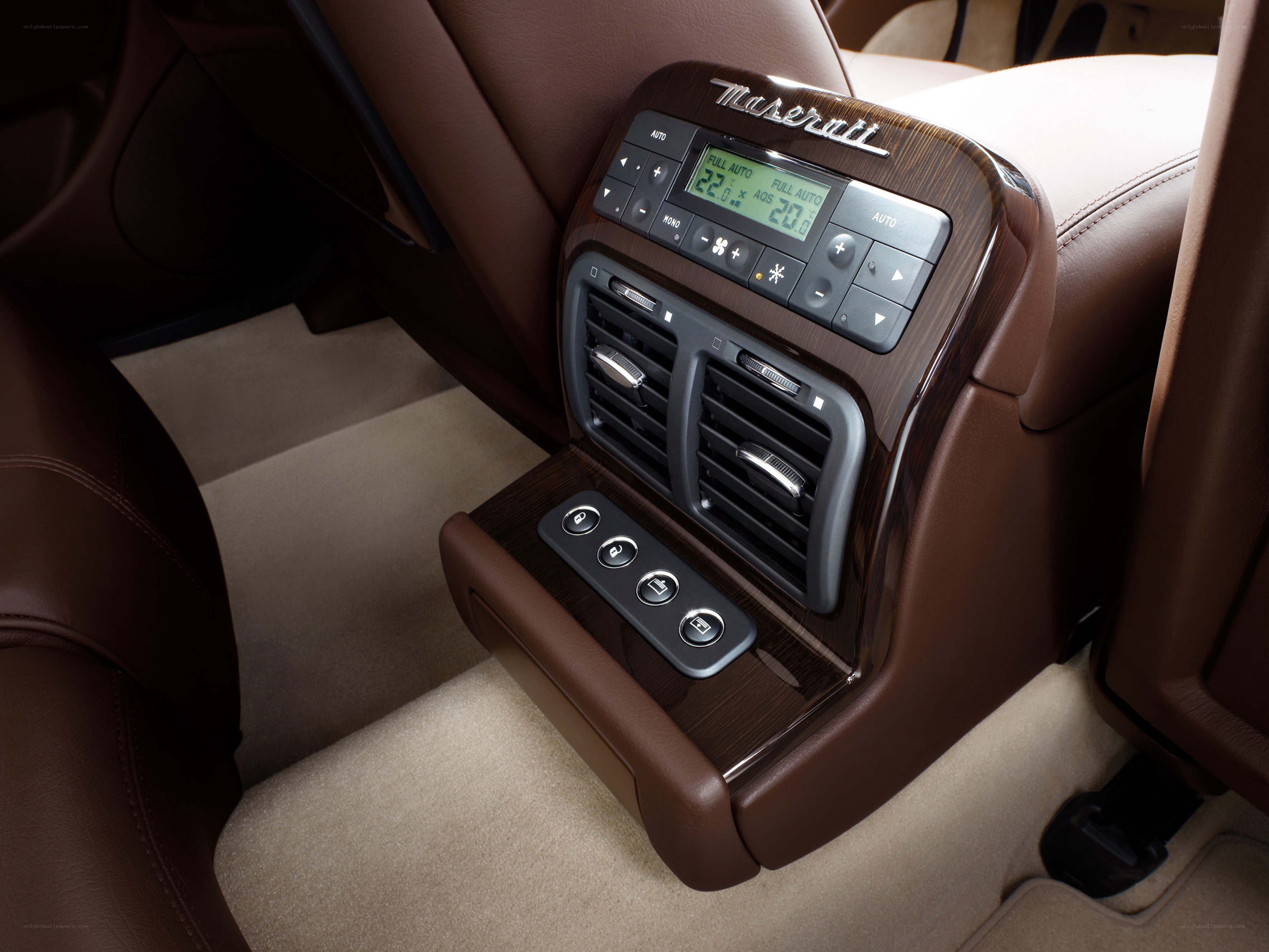 Maserati car interior controls