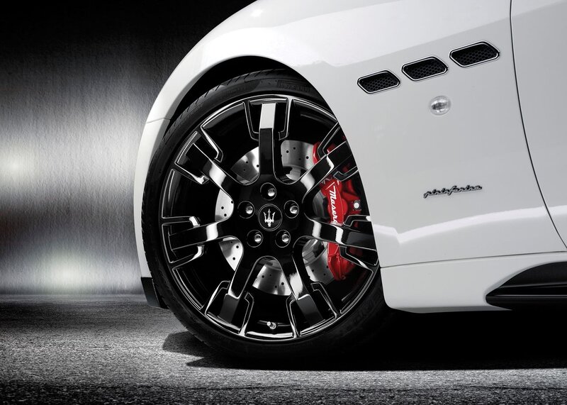 Maserati GranTurismo wheel detail