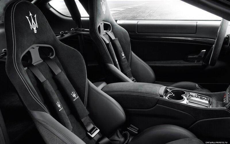 Maserati interior cockpit