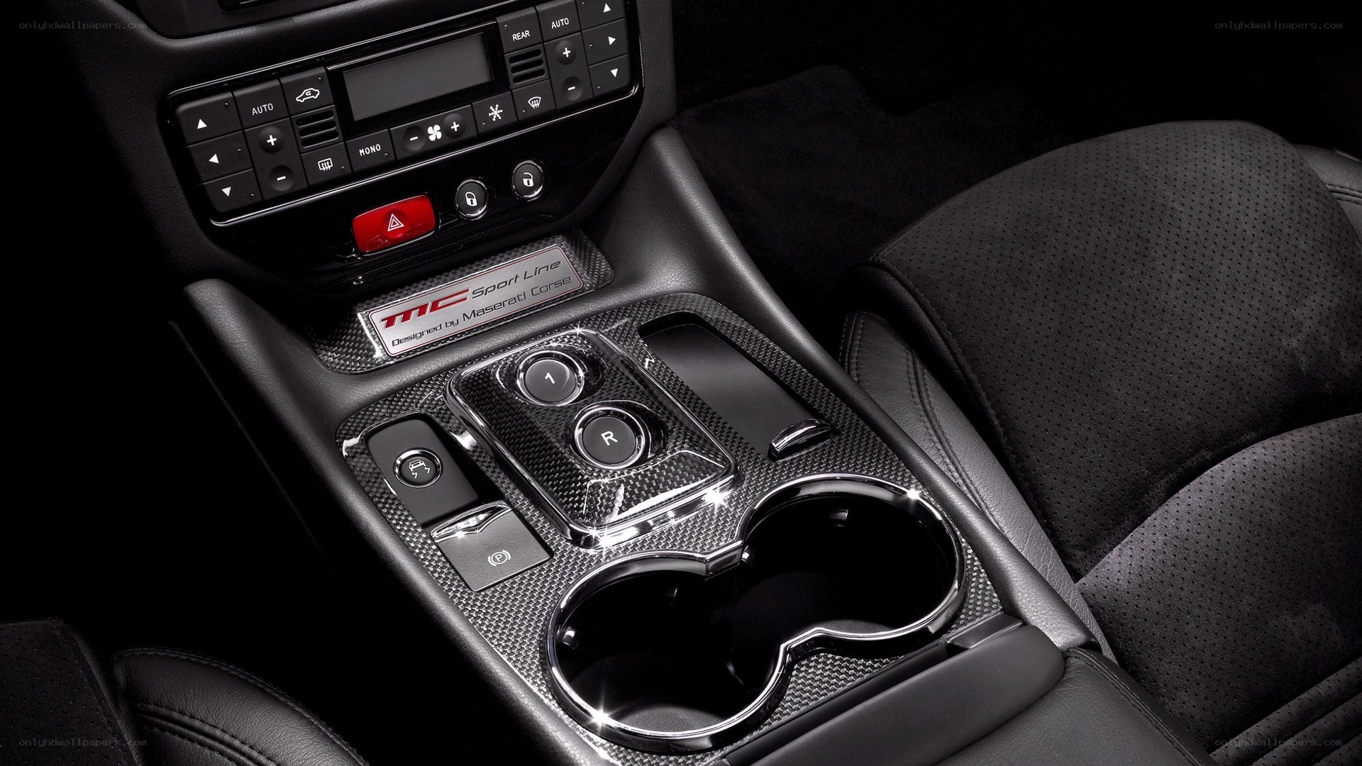 Maserati MC Sport Line interior