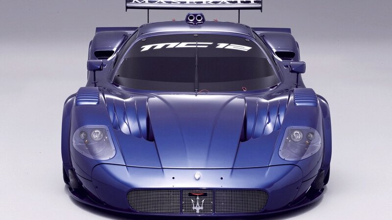 Maserati MC12 race car