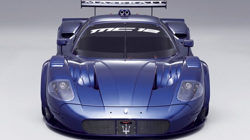 Maserati MC12 Race Car — Blue
