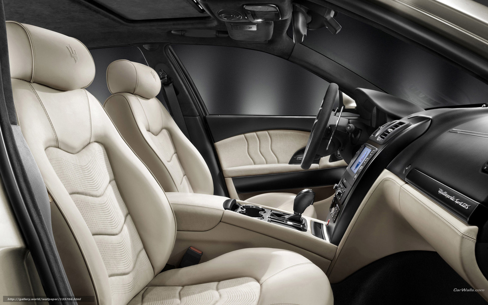 Maserati Quattroporte interior