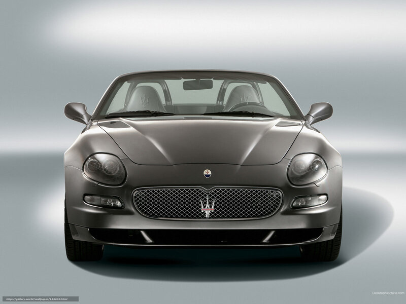 Maserati Spyder front view