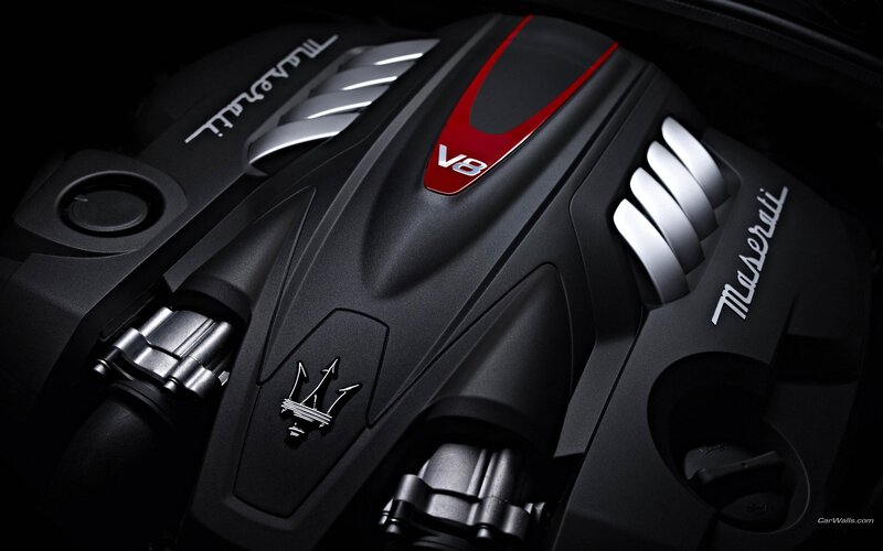 Maserati V8 Engine — Black