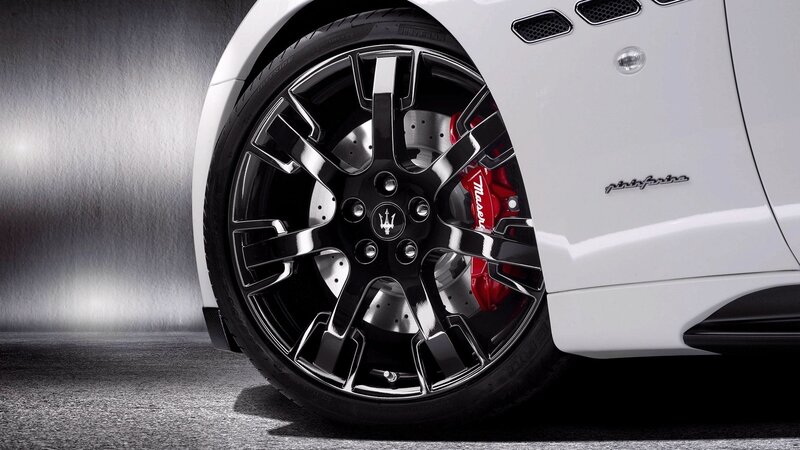 Maserati wheel and brake details