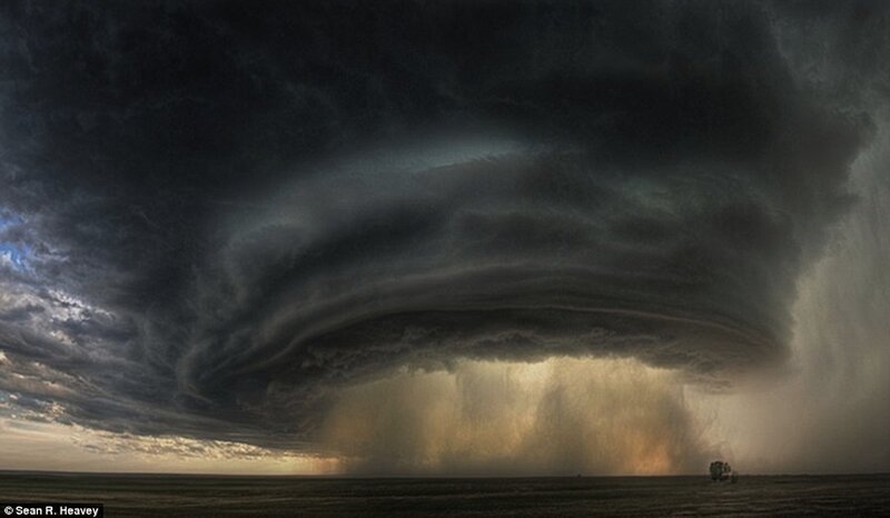Massive storm cloud over plains