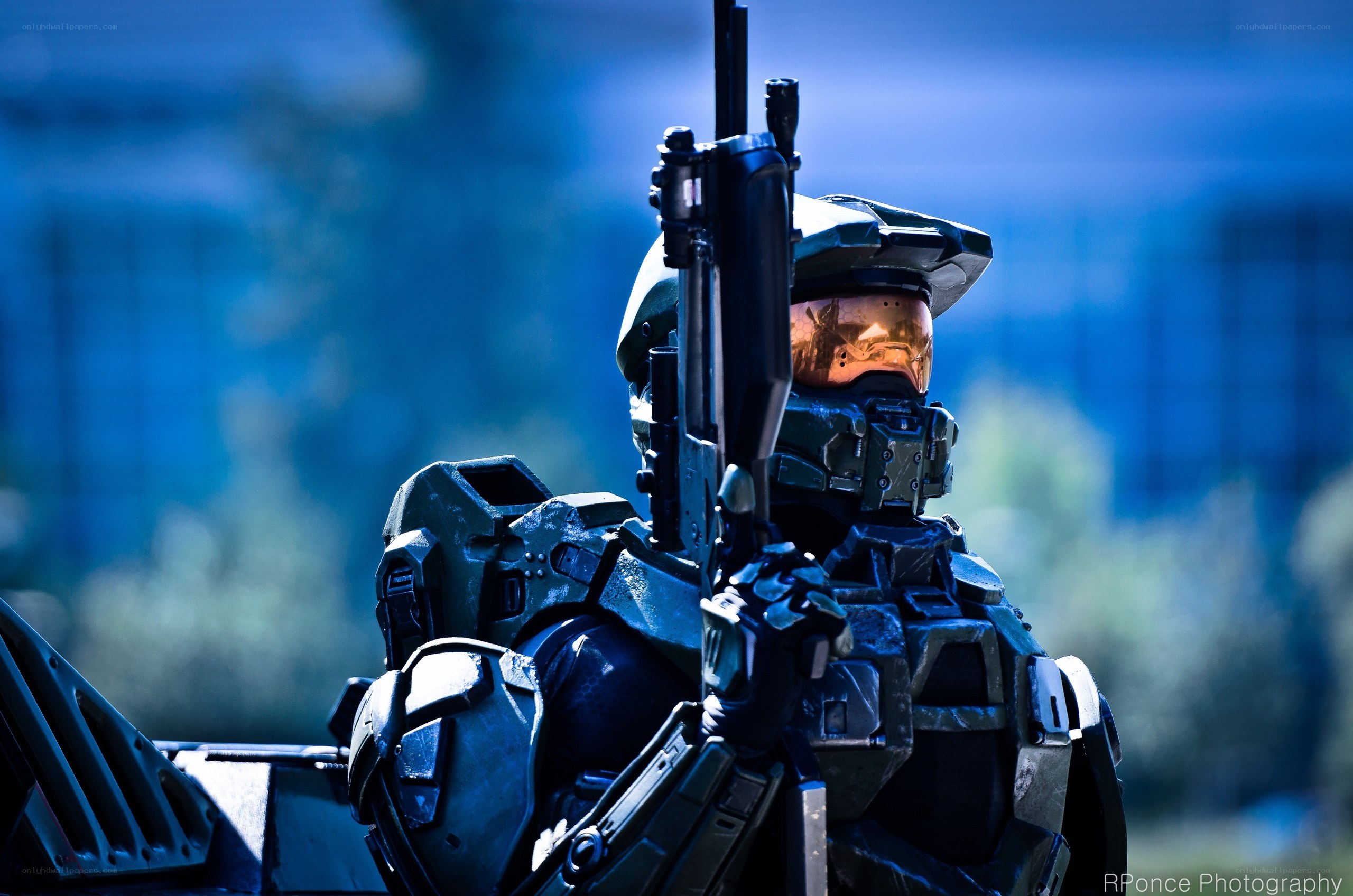 Master Chief in combat armor