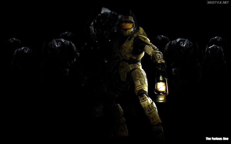 Master Chief with lantern