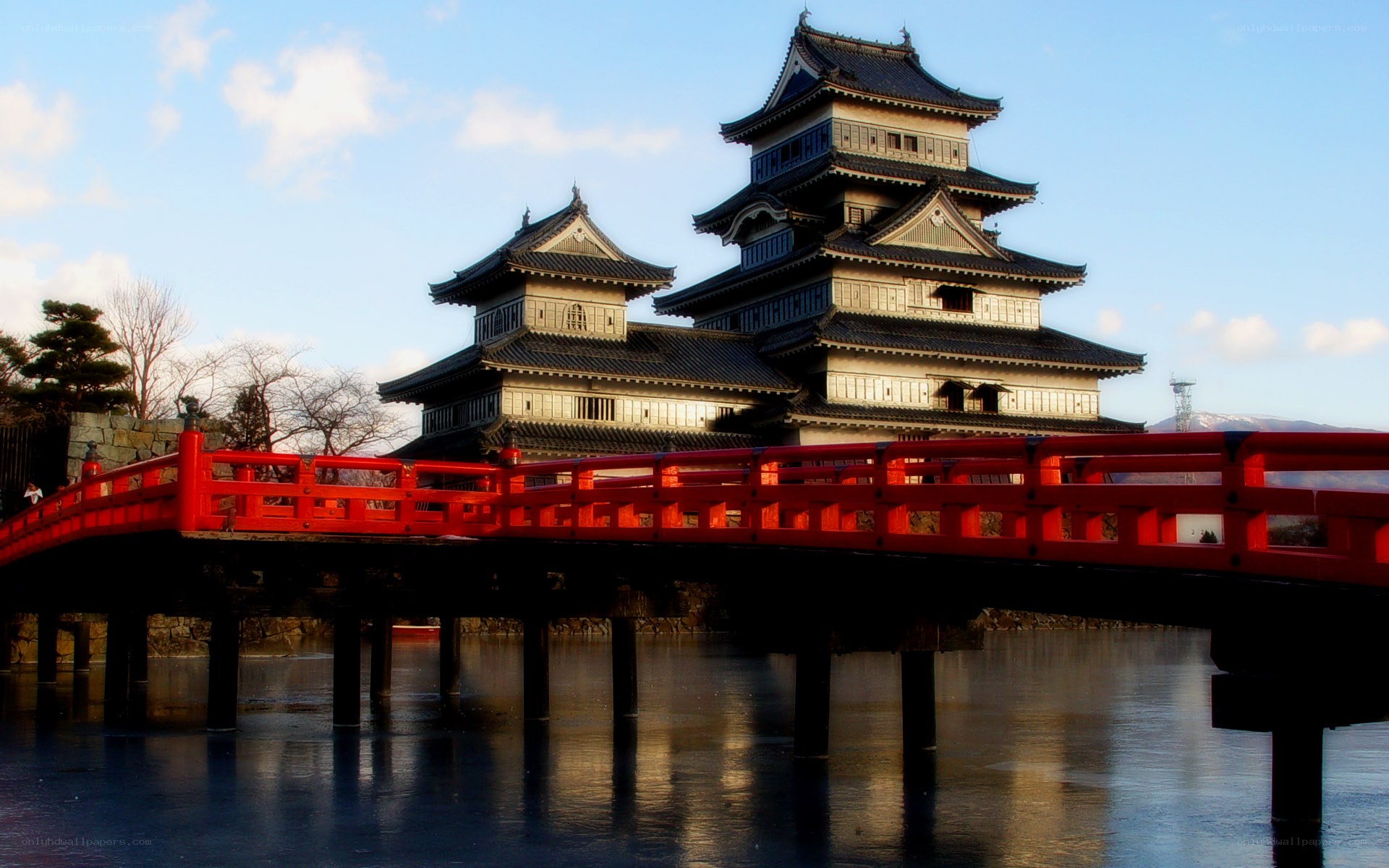 Matsumoto Castle with red bridge
