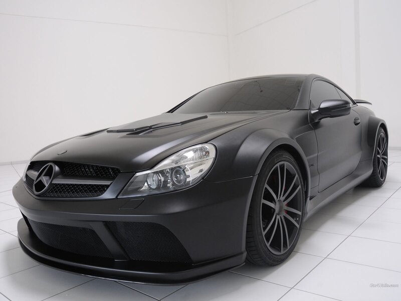 Matte black Mercedes-Benz SLR