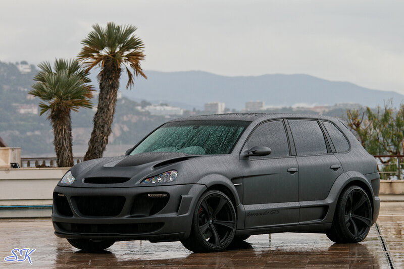 Matte black Porsche Cayenne