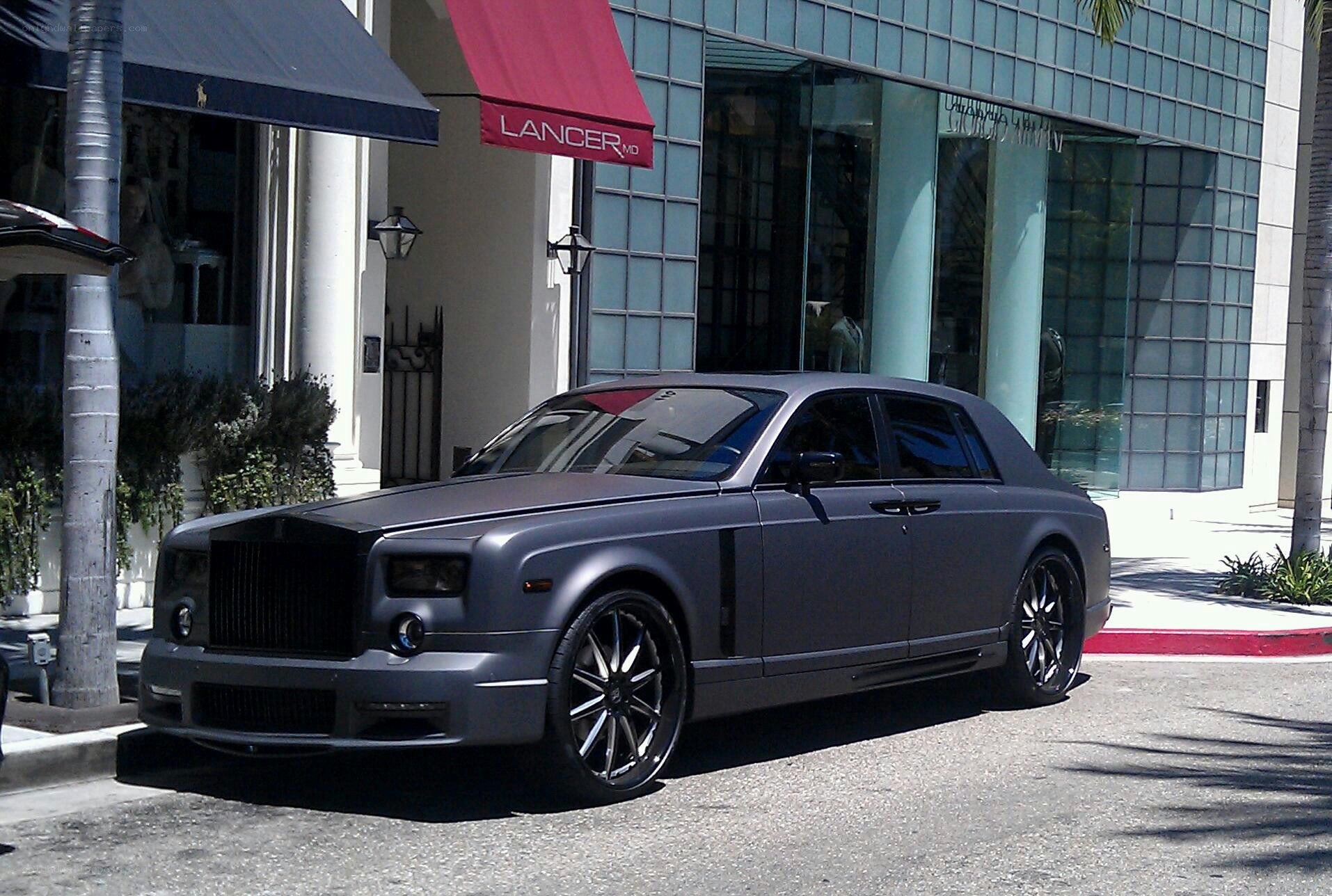 Matte gray Rolls-Royce on street