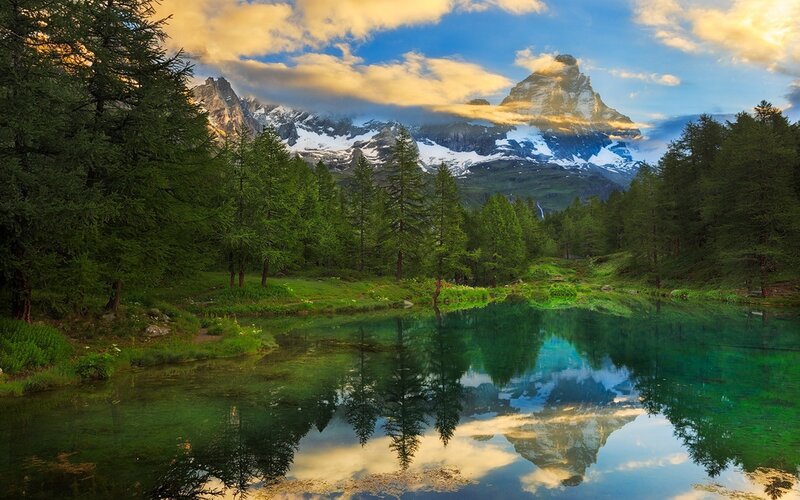 Matterhorn Mountain Reflection — Green