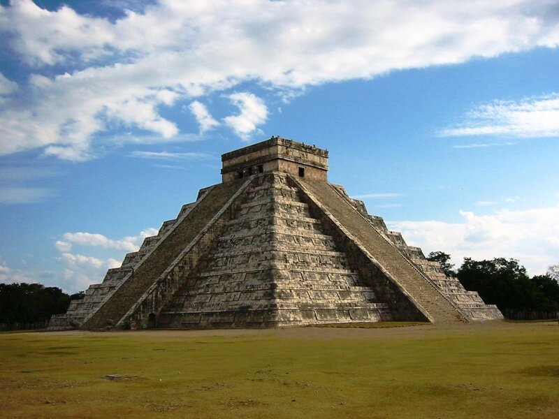 Mayan Pyramid at Chichen Itza — Blue, Serene