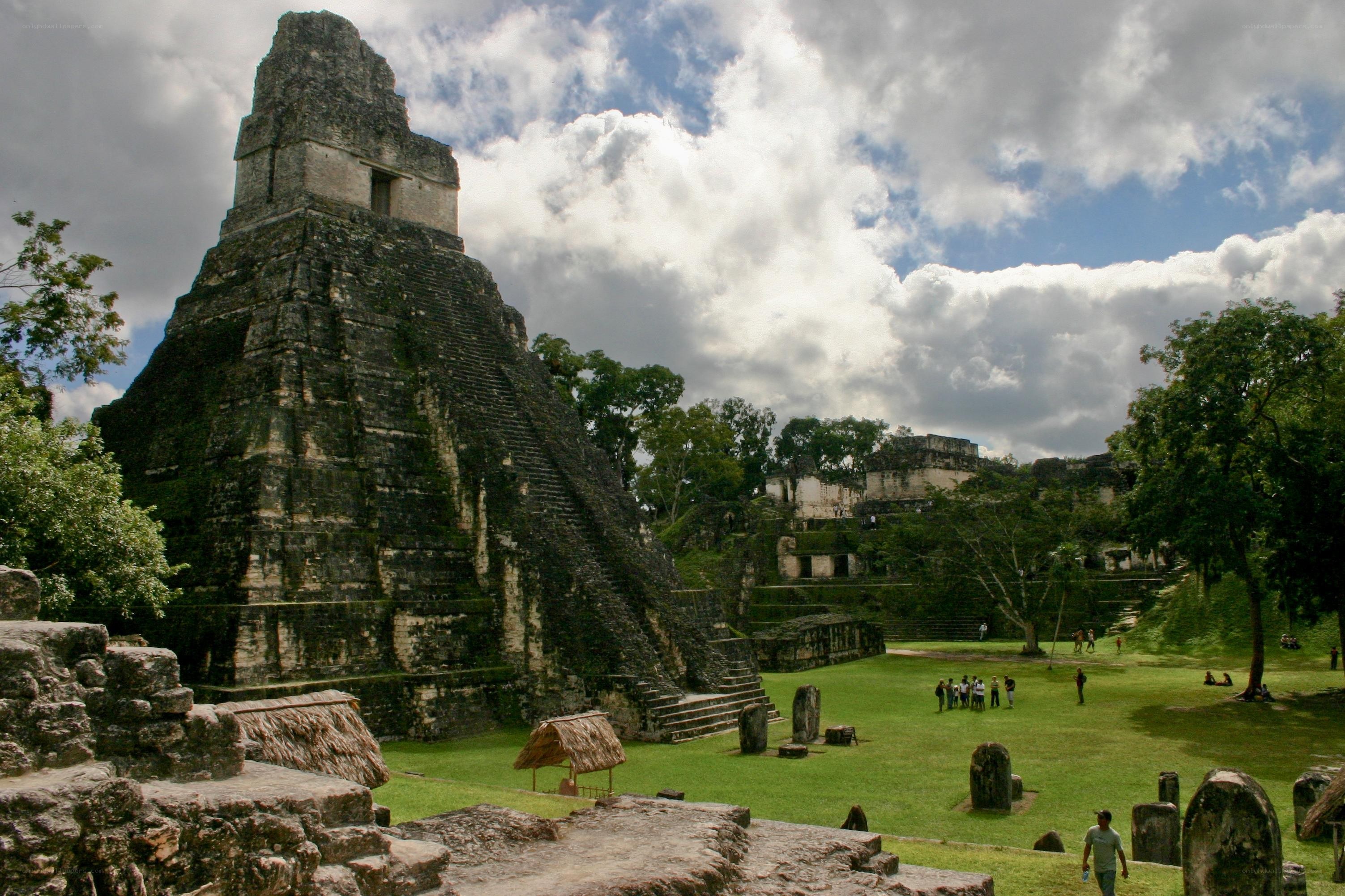 Mayan pyramid at Tikal