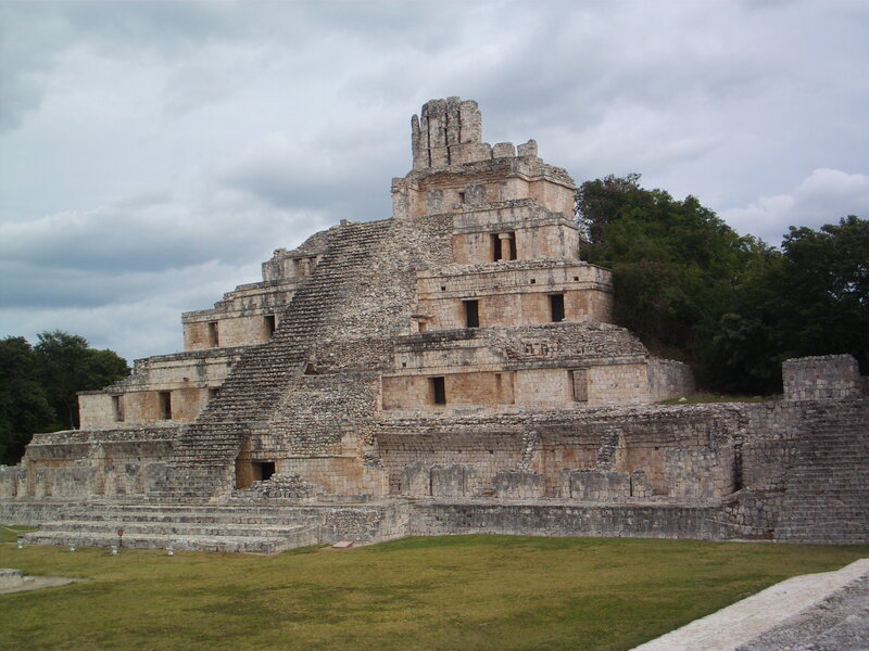 Mayan Pyramid Structure