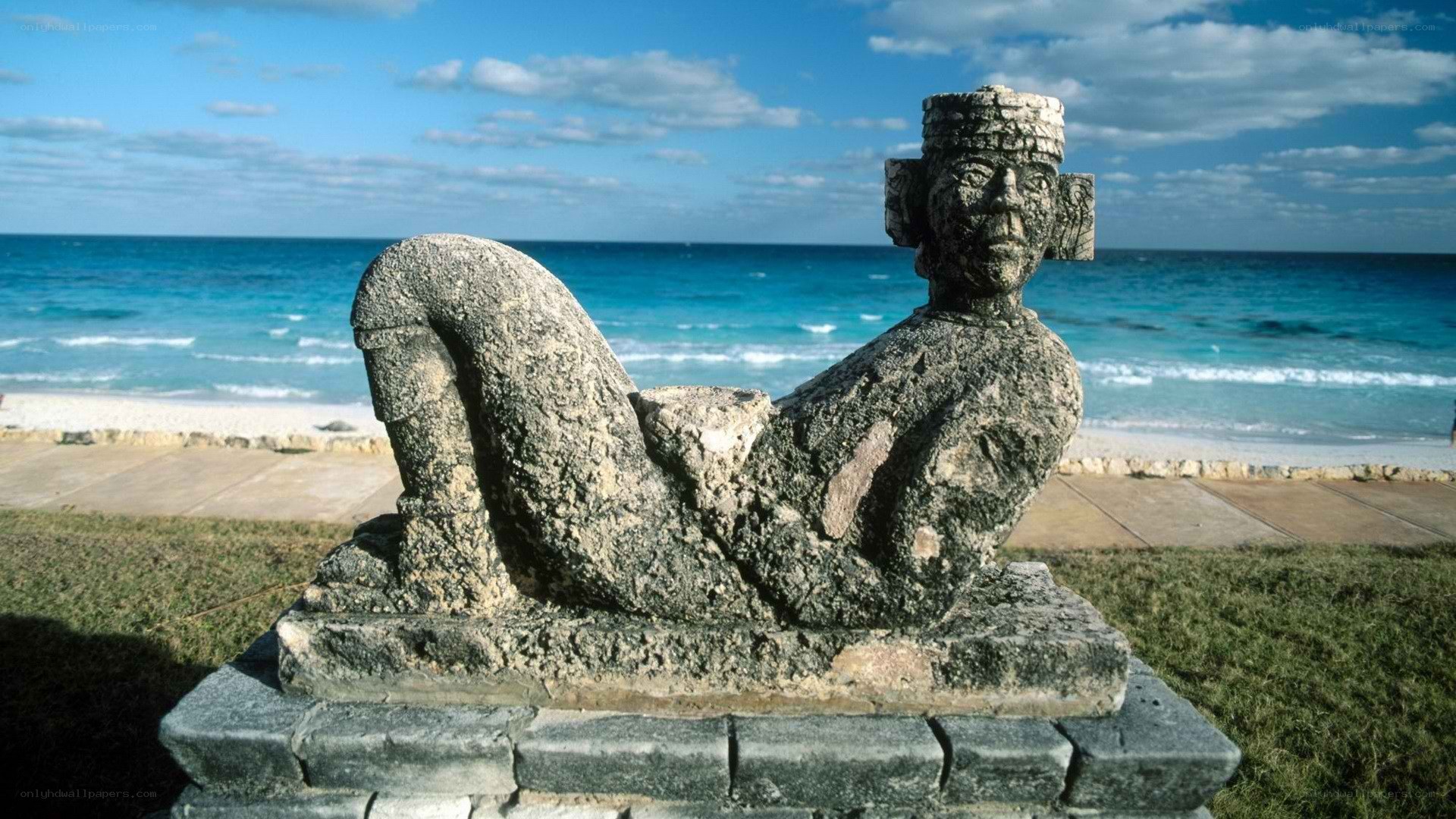 Mayan statue by the sea