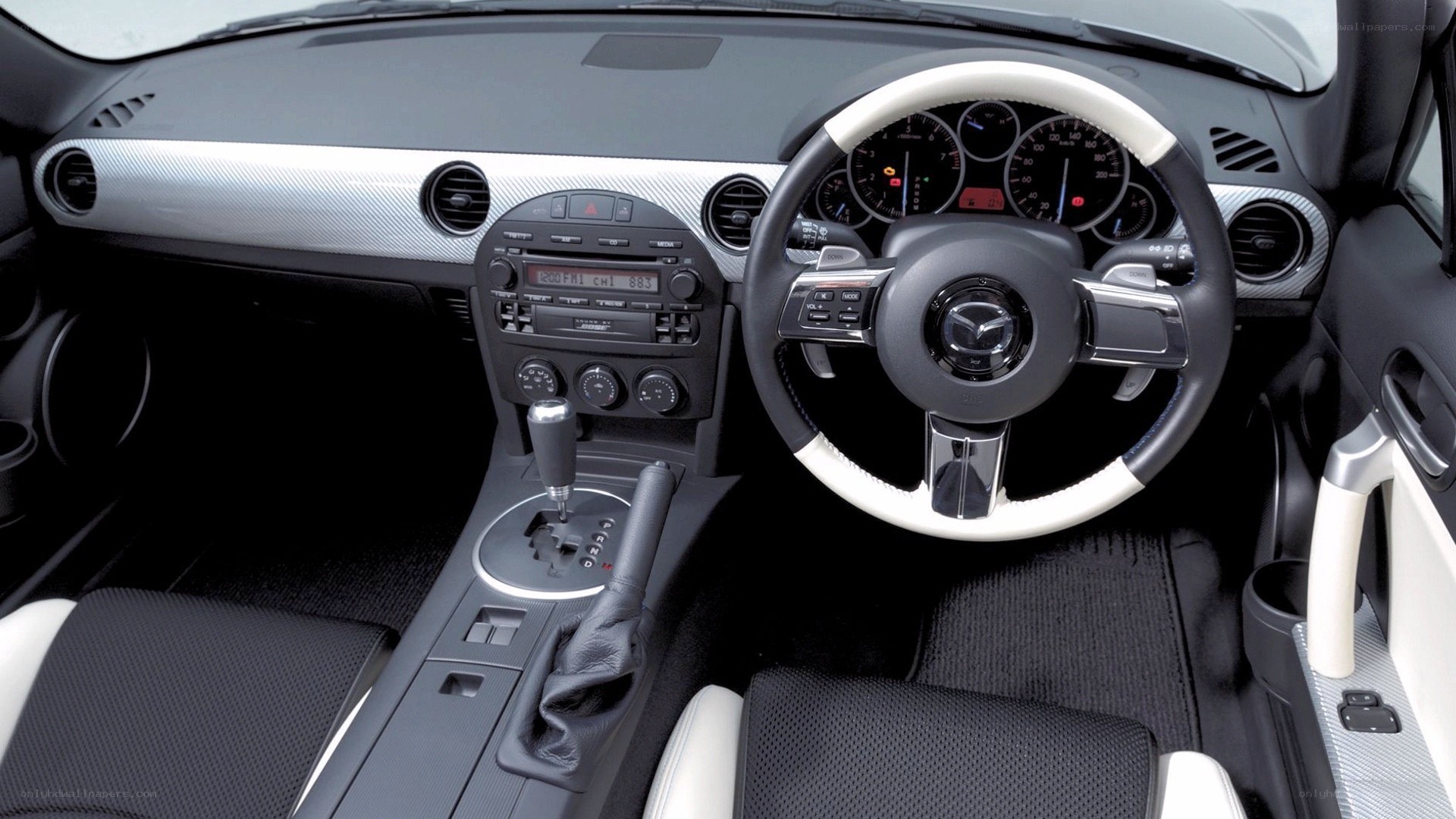 Mazda MX-5 interior dashboard