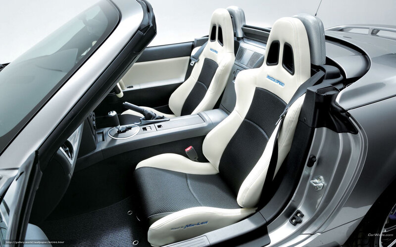 Mazda MX-5 interior