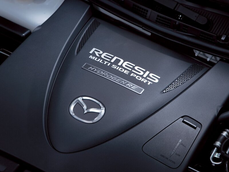 Mazda Renesis engine cover