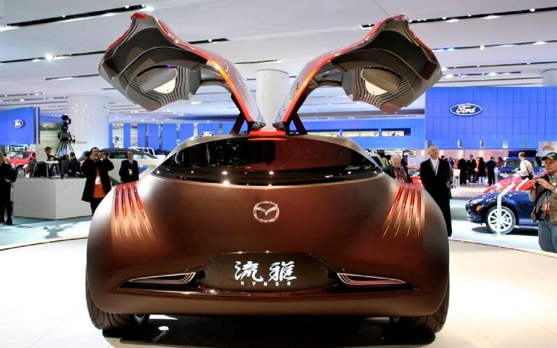 Mazda Ryuga Concept Car — Brown