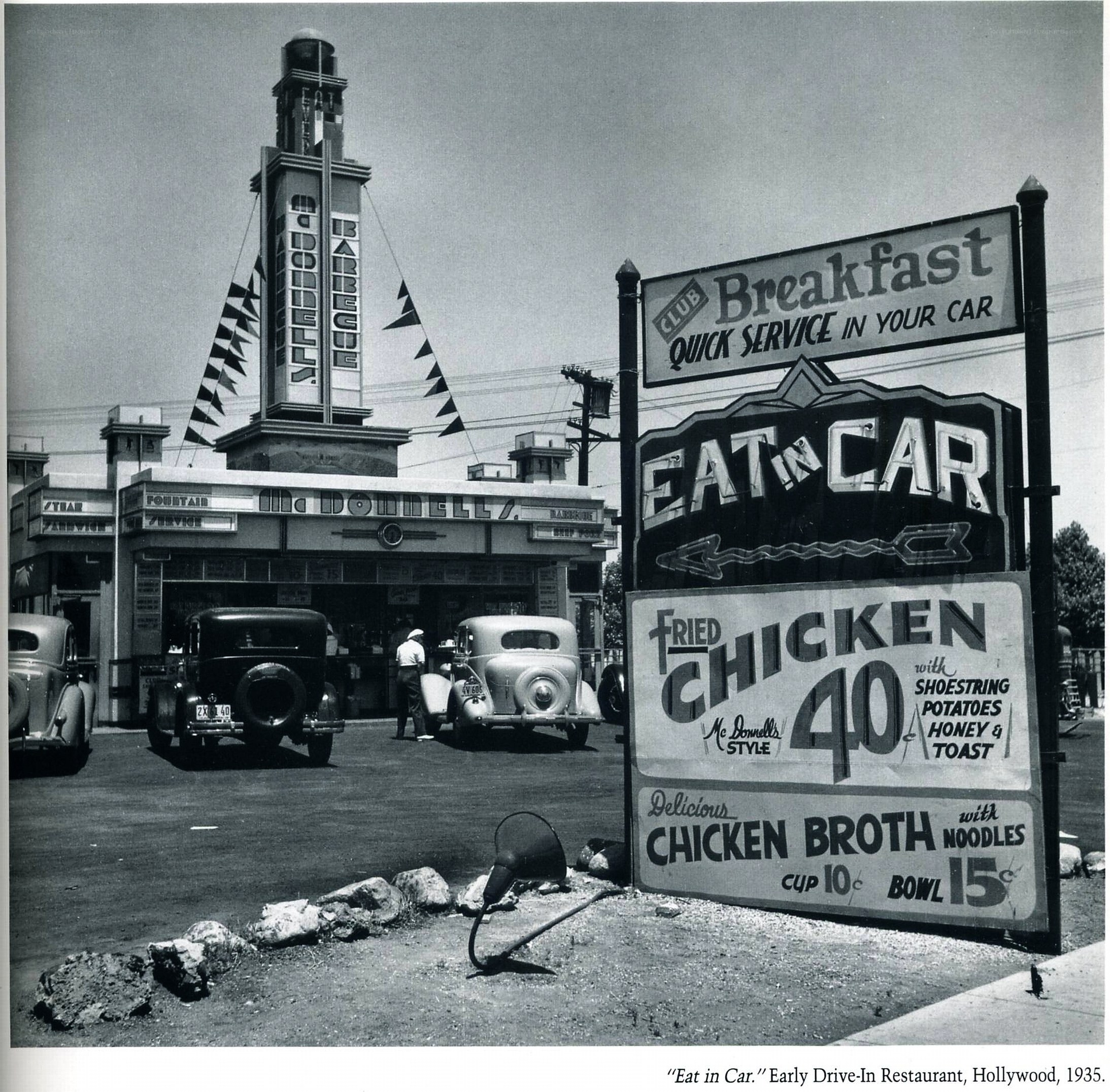 McDonnell's Drive-In, Hollywood