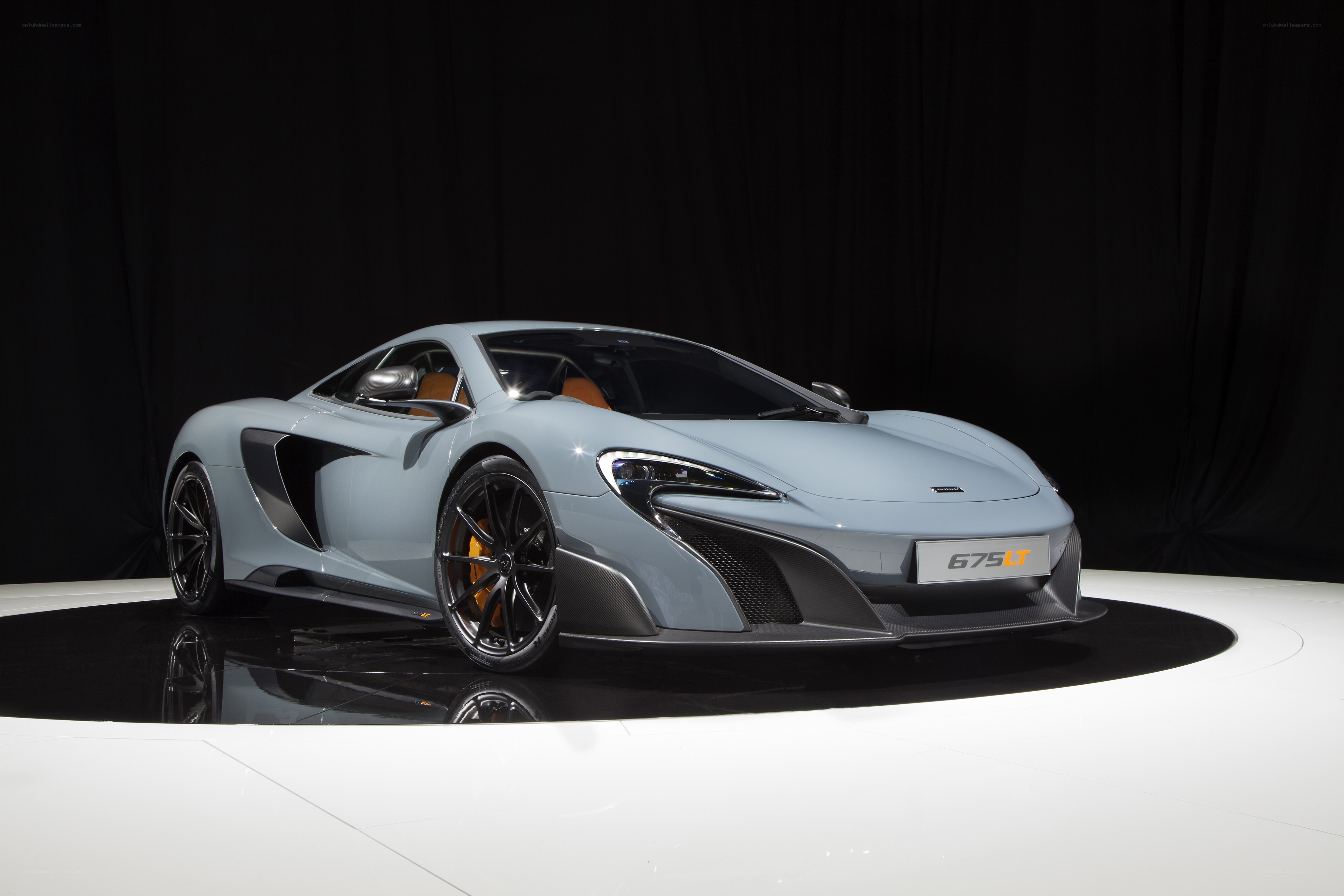McLaren 675LT sports car