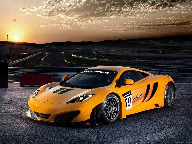 McLaren MP4-12C GT3 on track