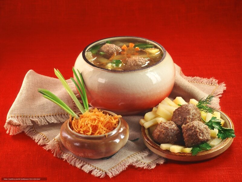 Meatball Soup with Garnishes — Red, Appetizing