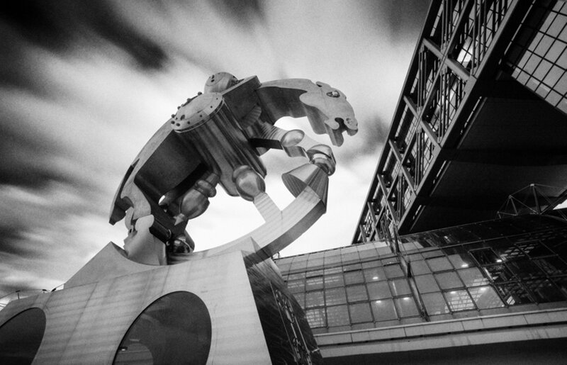 Mechanical Horse Sculpture — Black