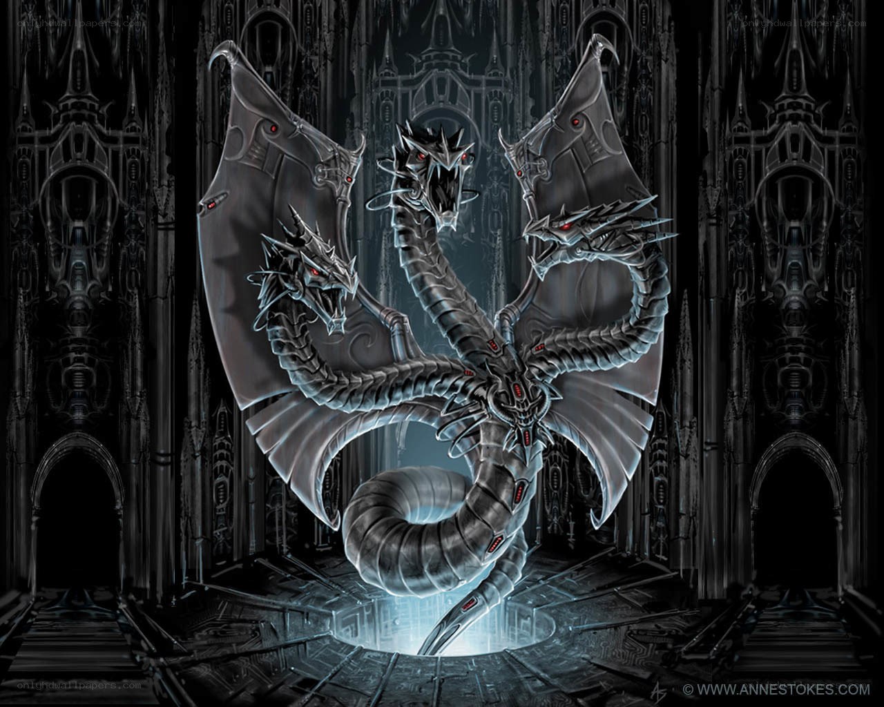 Mechanical three-headed dragon