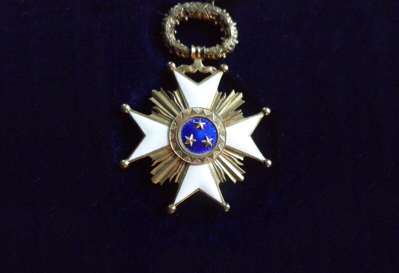 Medal with Star Shape