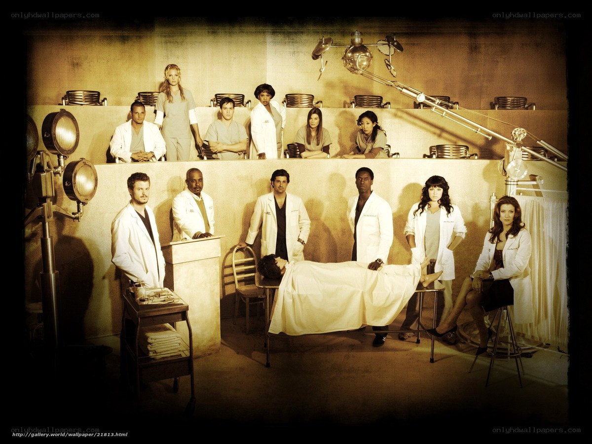 medical staff in operating room