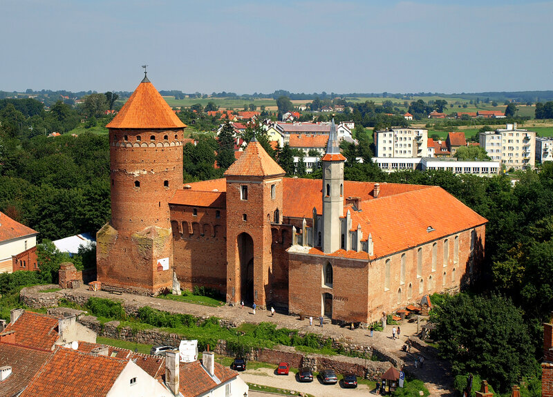 Medieval Castle Complex — Red