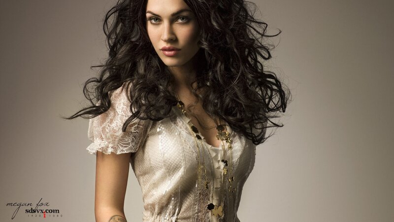 Megan Fox in lace dress