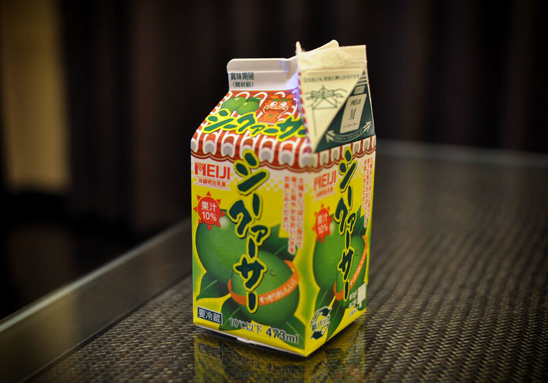 Meiji green apple juice carton