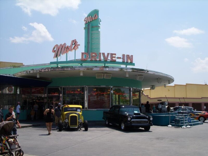Mel's Drive-In Restaurant — Teal