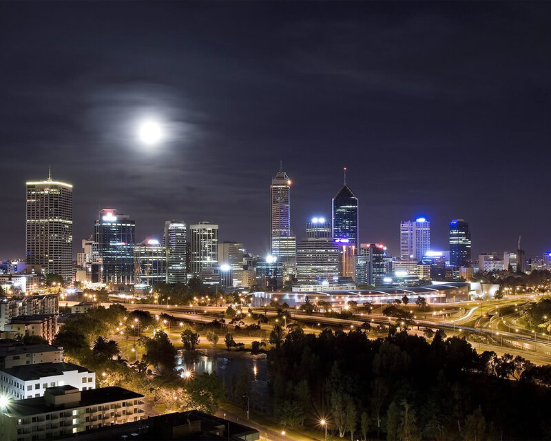 Melbourne City Skyline — Black