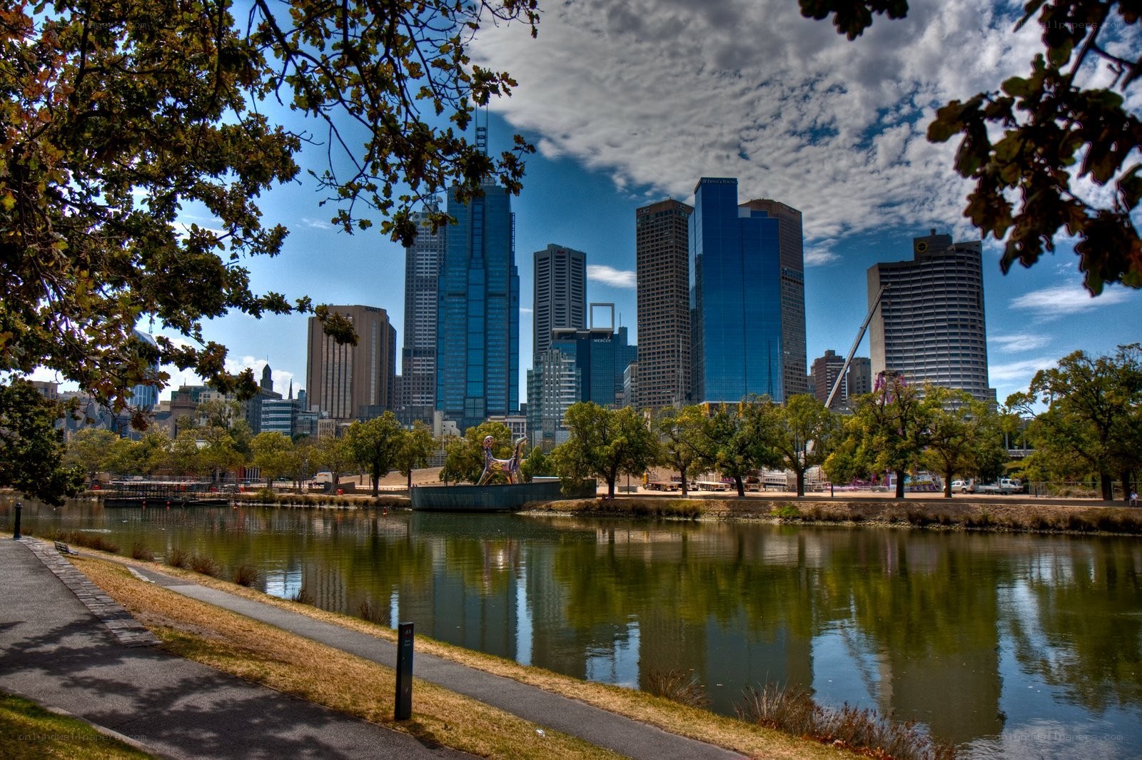 Melbourne city skyline from park