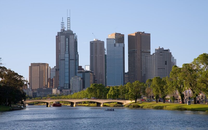 Melbourne city skyline view