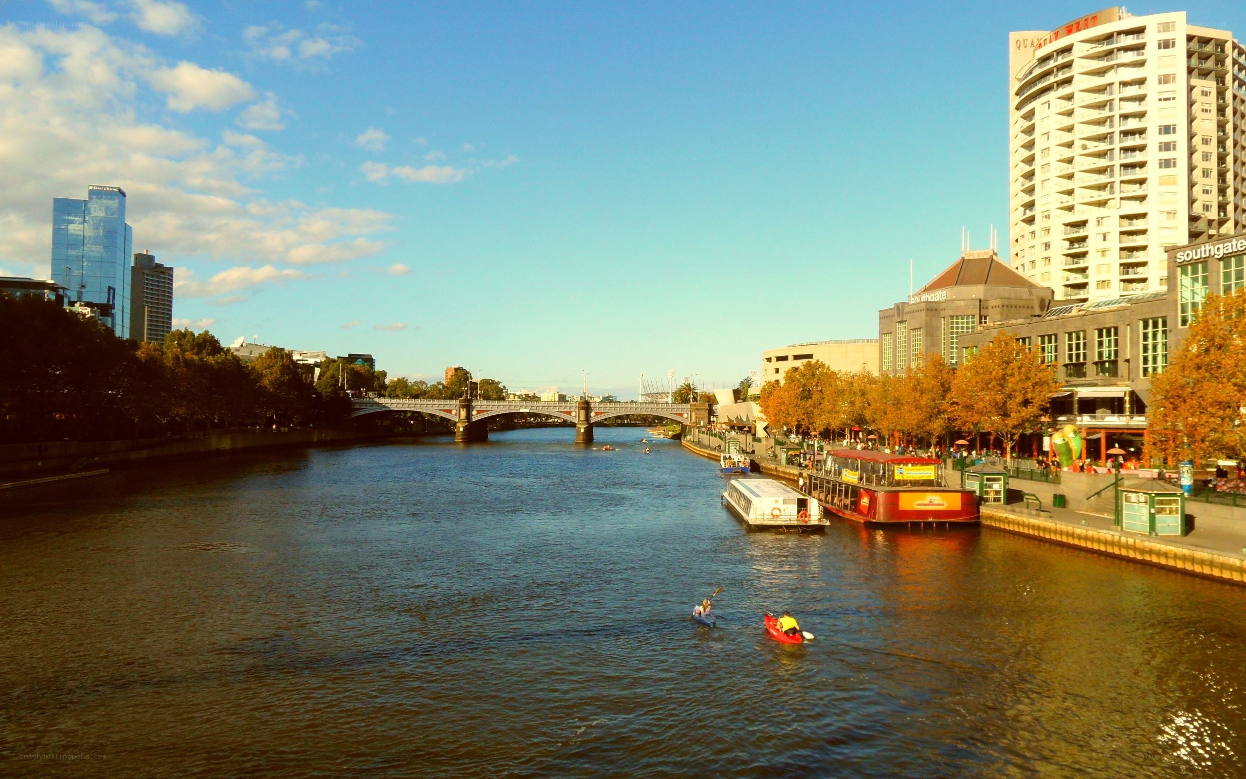Melbourne river scene with boats