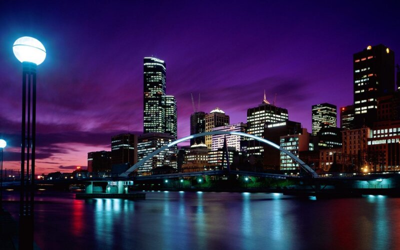 Melbourne skyline at dusk