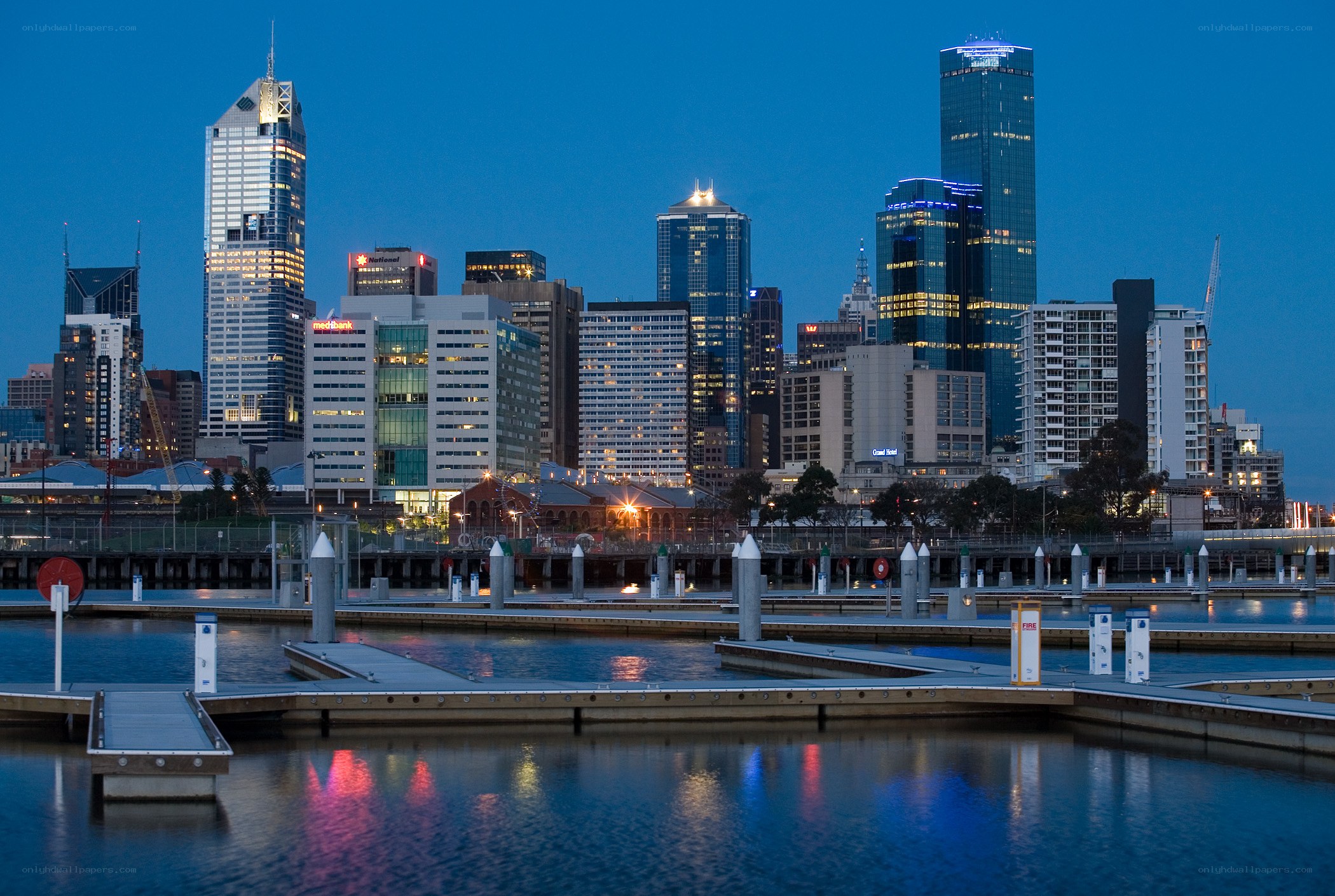 Melbourne skyline at dusk