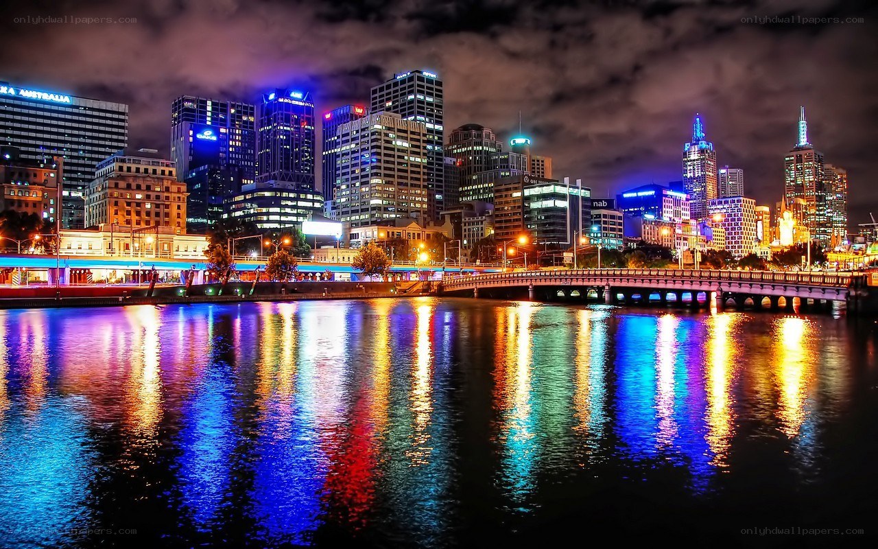 Melbourne skyline at night