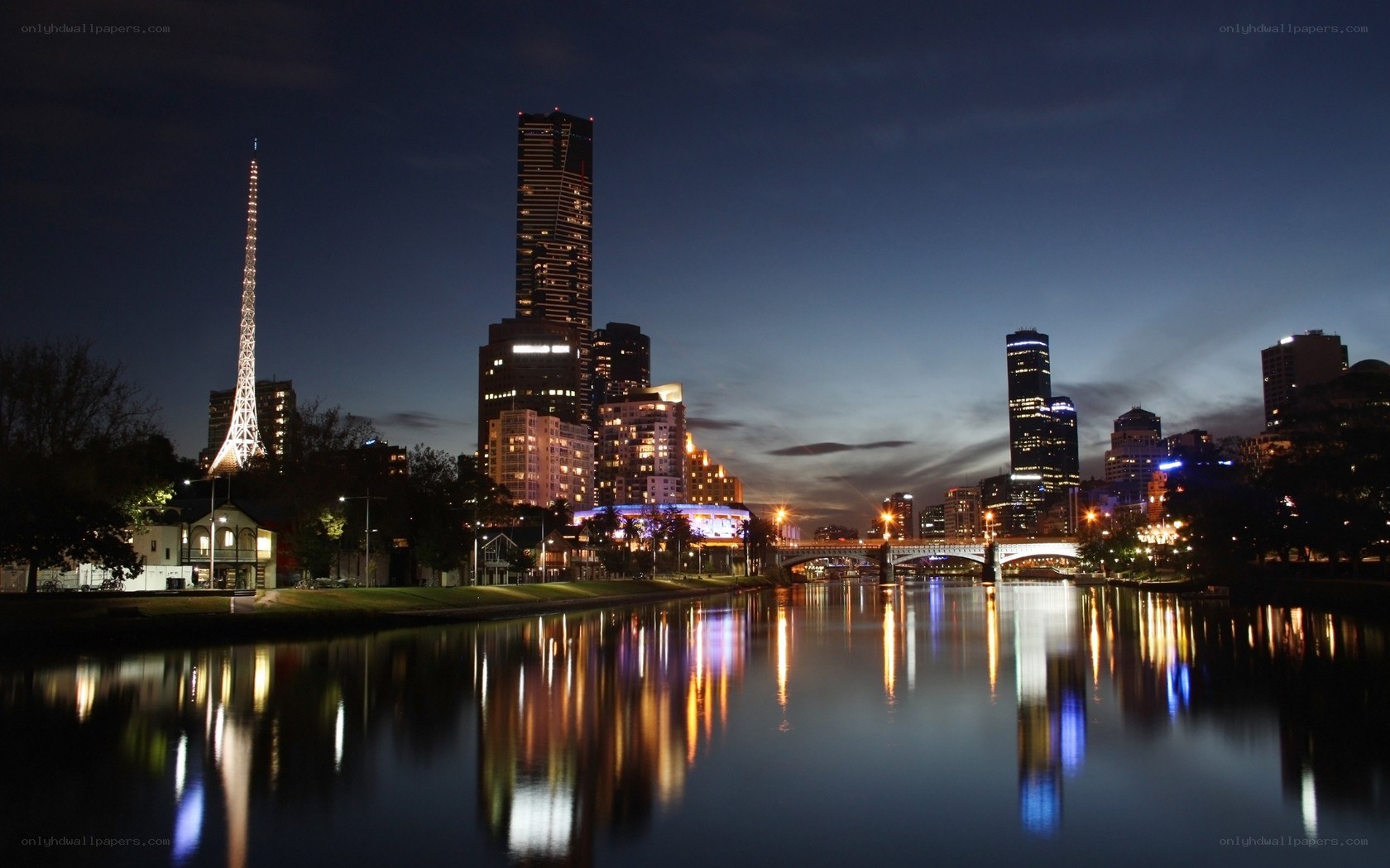 Melbourne skyline at night