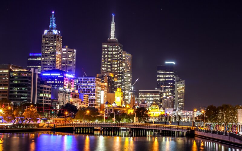Melbourne skyline at night