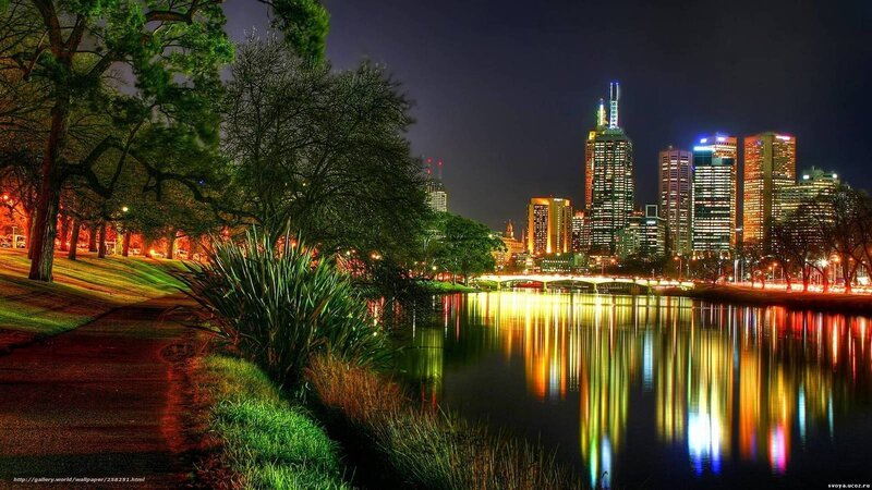 Melbourne skyline at night