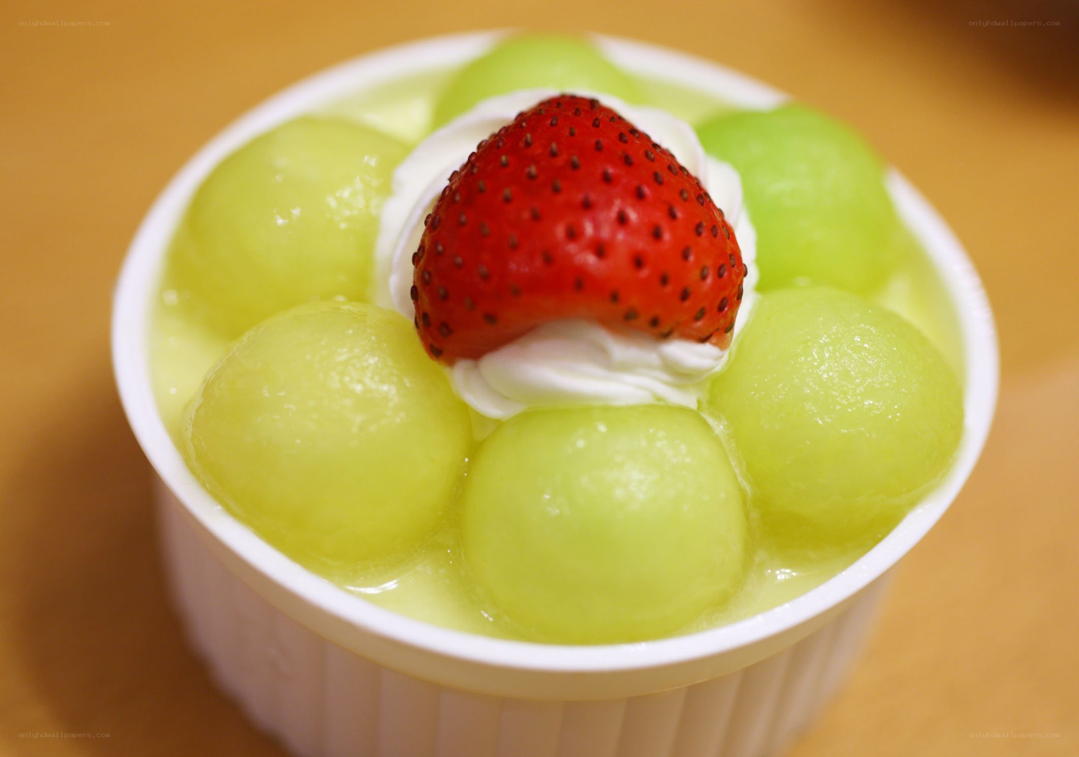 Melon and strawberry dessert